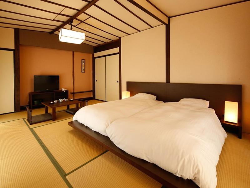 Albergo Yuraku ryokan avec onsen ryokan Kanagawa Yugawara 1