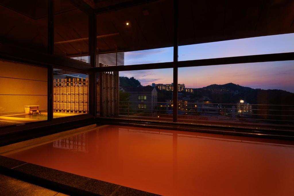 Arima Onsen Takayamaso Hanano ryokan Hyogo Kobe