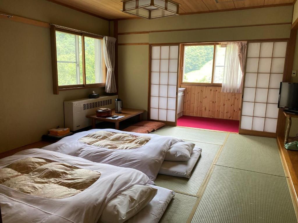 Aspen Shiga ryokan Nagano Yamanouchi 1