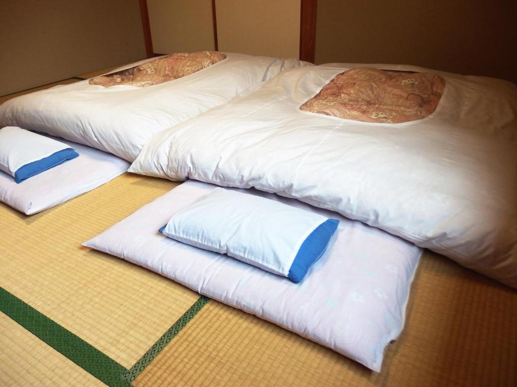 Berg Marukaneya ryokan Nagano Nozawa Onsen 1