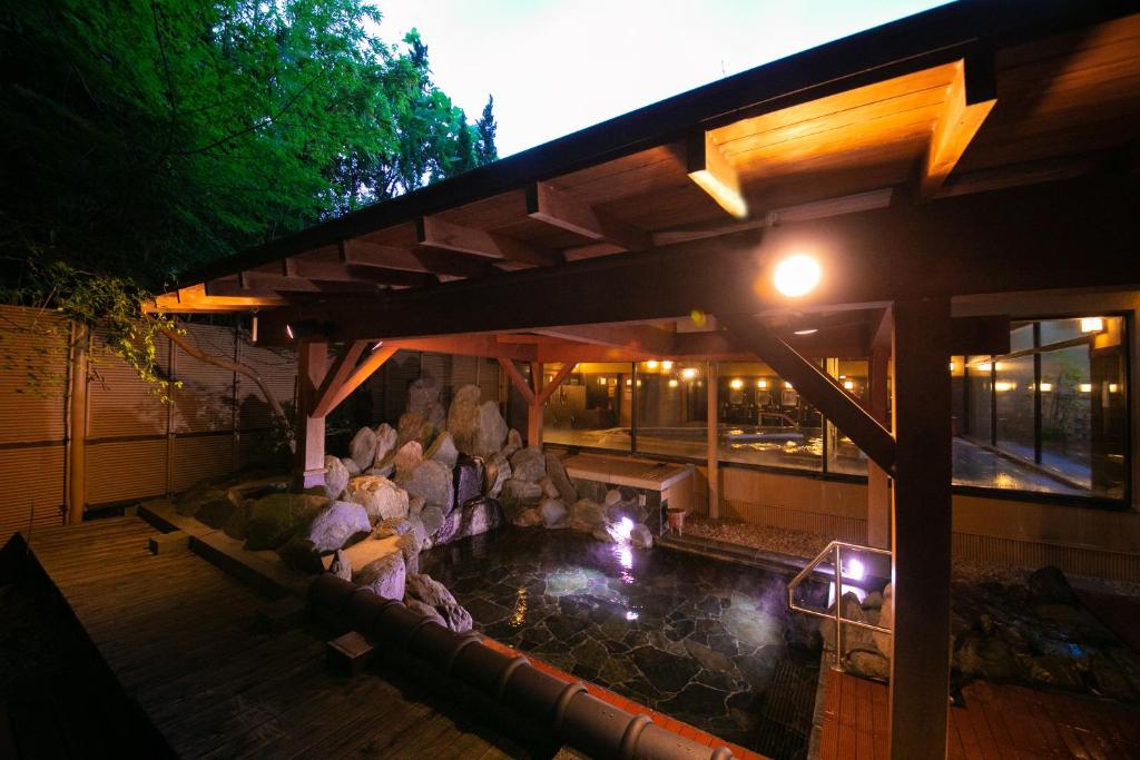 Biwako Hanakaido ryokan Shiga Otsu 3