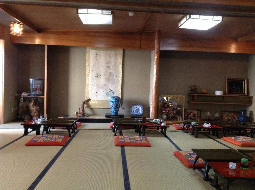 Chitosekan ryokan Nagano Nozawa Onsen 2