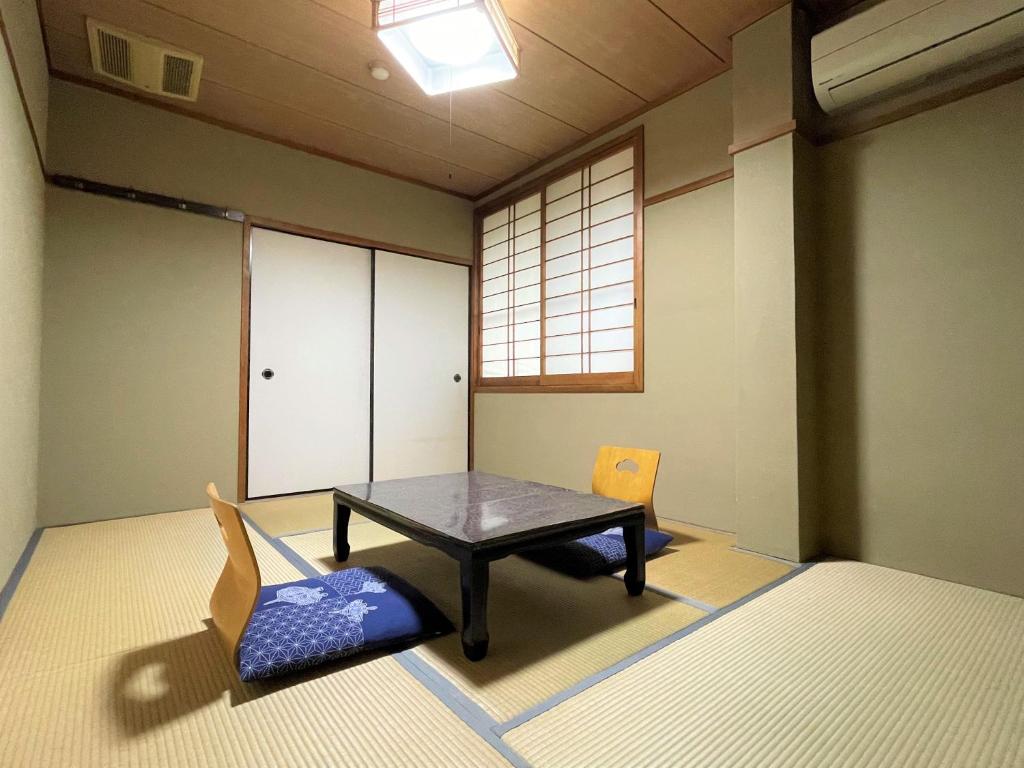 Dochu Land Shin Onsen ryokan Tokushima Awa 1