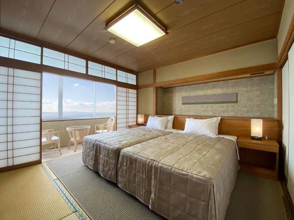 Gamagori Onsenkyo Mikawa Bay Hills Hotel ryokan Aichi Nishio 1