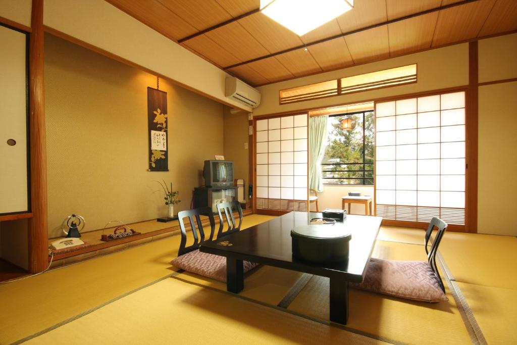 Gyokusenkaku ryokan Yamaguchi Nagato 3