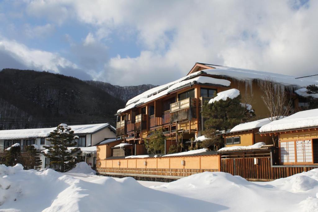 Hanaichi ryokan Gunma Tsumagoi 3