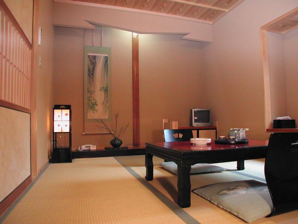 Hanaya Tokubei ryokan Nara Tenkawa 2