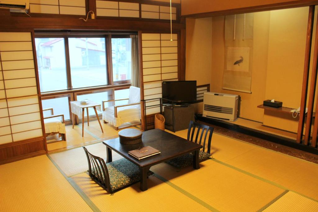 Historical Ryokan SENYUKAN ryokan Aomori Owani 4