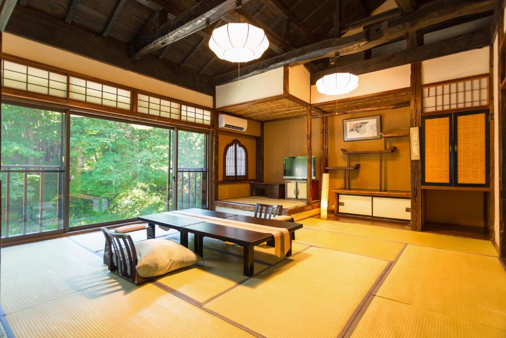 Honke Bankyu ryokan Tochigi Nikko 3