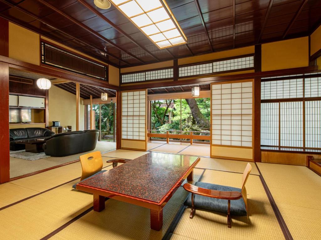 Hoshi ryokan Ishikawa Komatsu 1