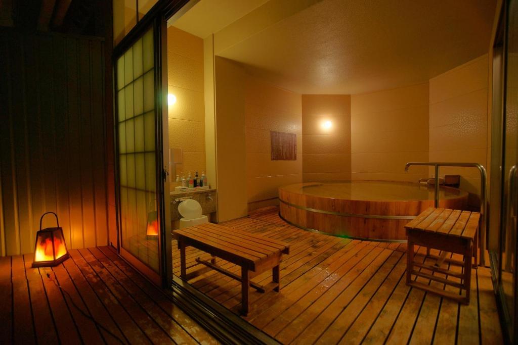 Hotel Kaminoyu Onsen ryokan Yamanashi Kai 1