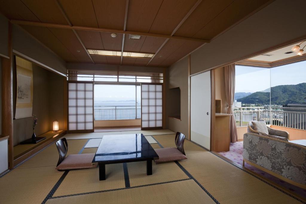 Hotel New Awaji ryokan Hyogo Sumoto 4