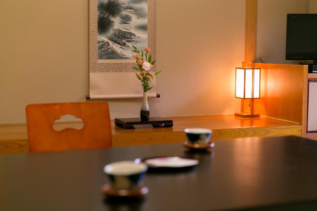 Ichinomata Onsen Kanko Hotel ryokan Yamaguchi Shimonoseki 3