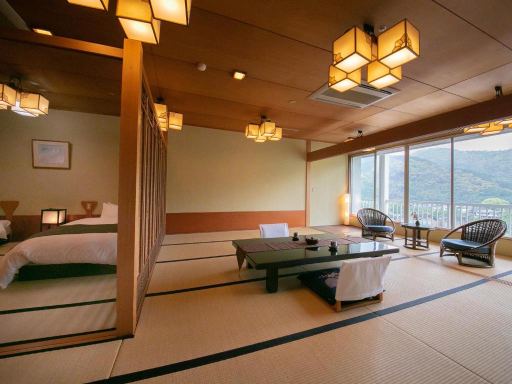 Iwakuni Kokusai Kanko Hotel ryokan Yamaguchi Iwakuni 1