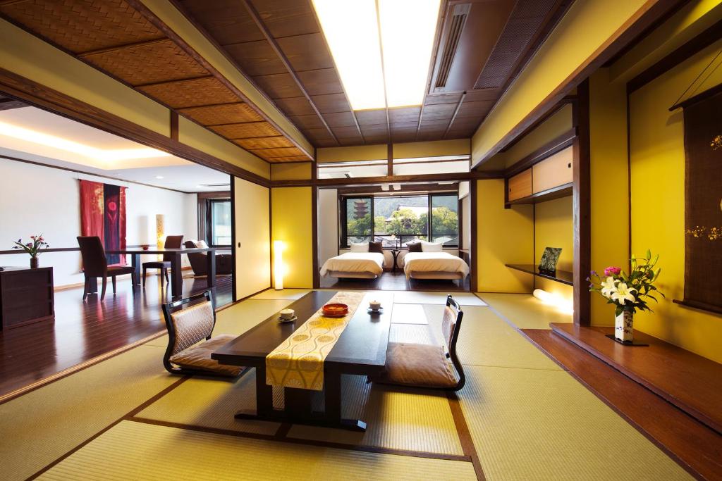 Kinsuikan ryokan Miyajima Miyajima 2