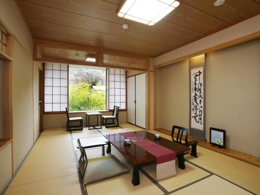 Kisoji no Yado Iwaya ryokan Nagano Kiso 2