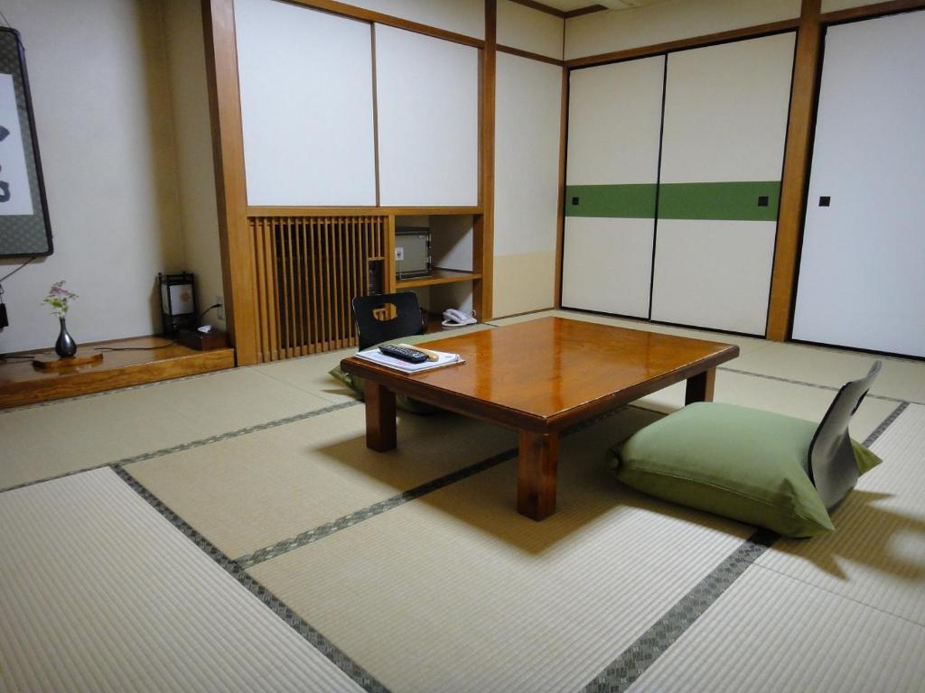 Kisoya ryokan Gifu Gero 1