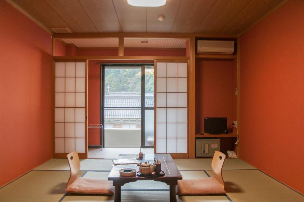 Kojokan pamco ryokan Fukui Wakasa 3