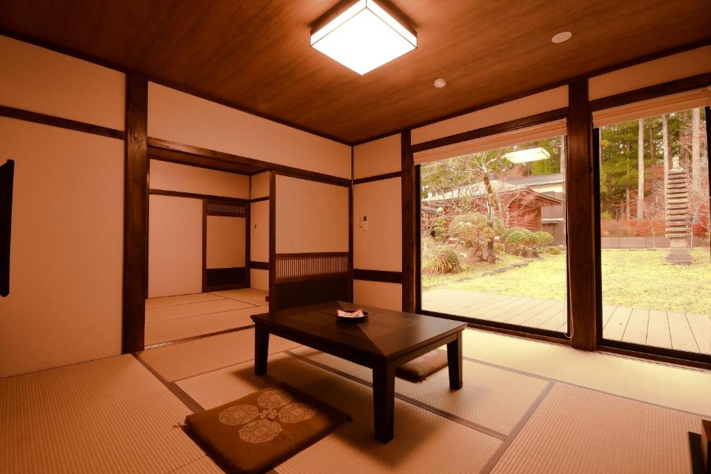 Koyasan Shukubo Jokiin ryokan Wakayama Koyasan 1