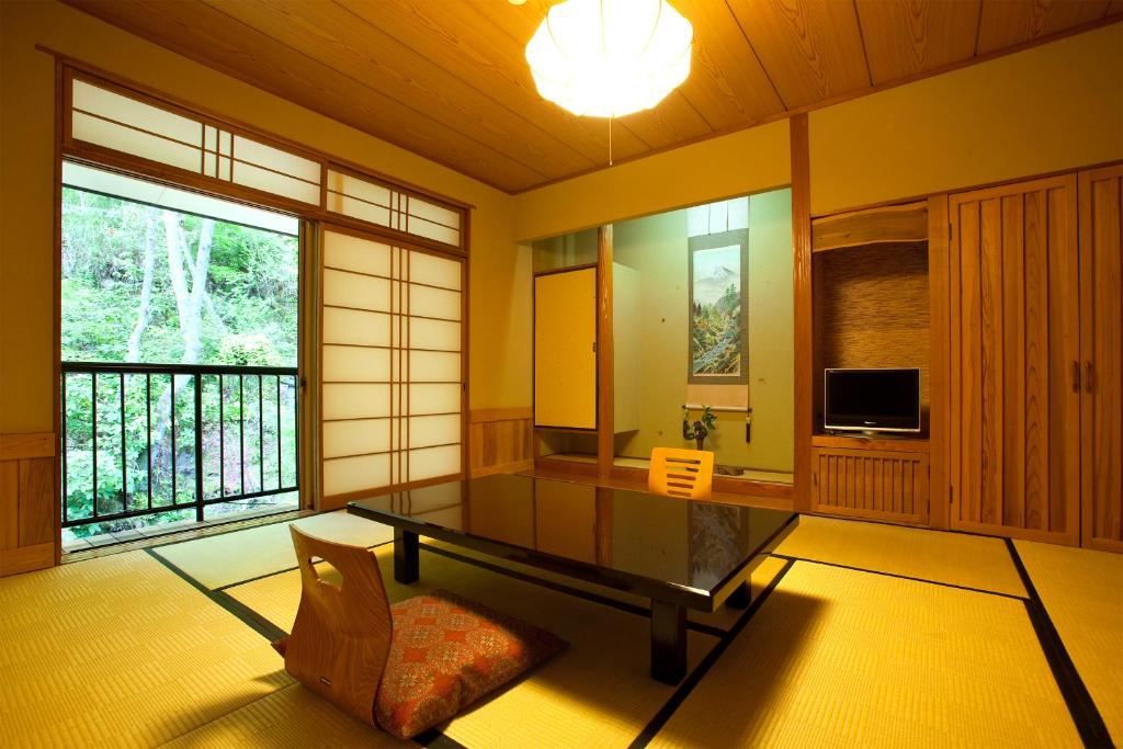 Kurokawa Onsen Oku no Yu ryokan Kumamoto Minamioguni 4