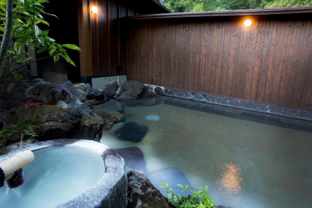 Kurokawa Onsen Ryokan Ichinoi ryokan Kumamoto Minamioguni 3