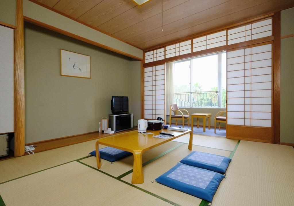 Kyukamura Ohkunoshima ryokan Hiroshima Takehara 4