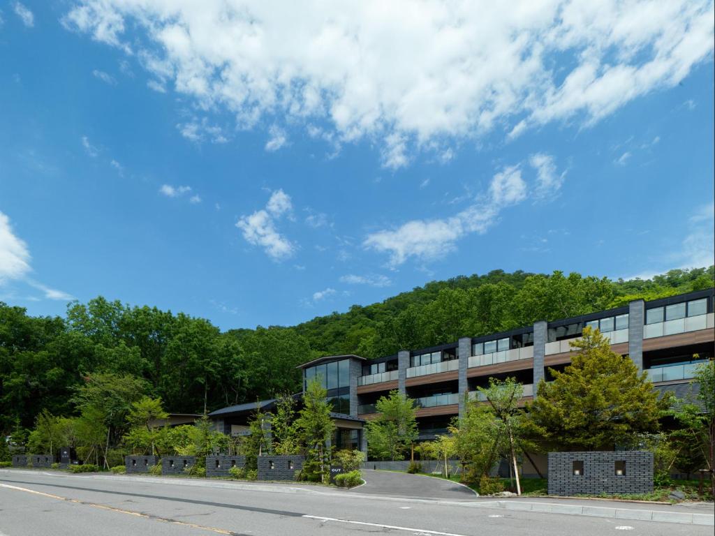 Lake Shikotsu Tsuruga Bessou AO no ZA ryokan Hokkaido Chitose 3