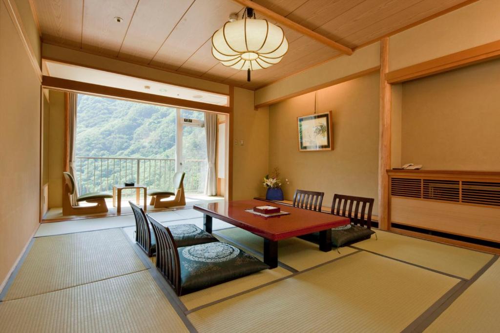 Marumine Kanko Hotel ryokan Fukushima Aizuwakamatsu 4