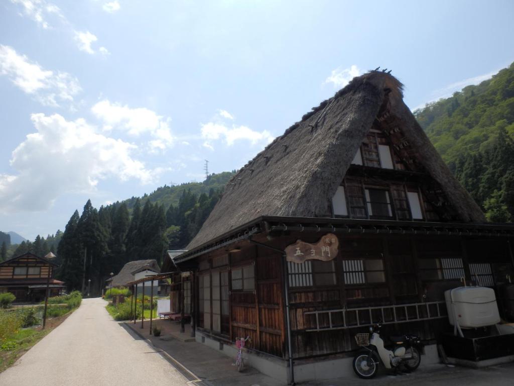 Minshuku Goyomon ryokan Toyama Nanto 2