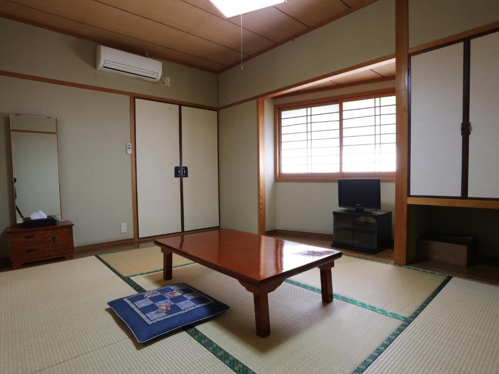 Minshuku Unzen ryokan Nagasaki Unzen 1