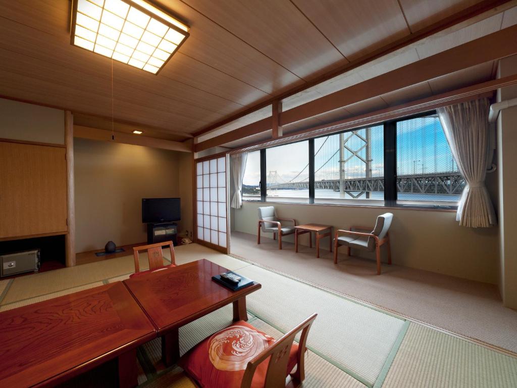 Naruto Kaigetsu ryokan Tokushima Naruto 3