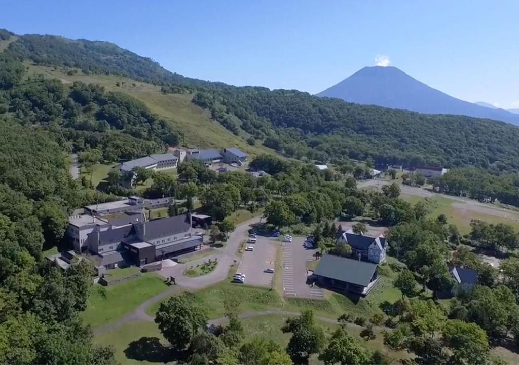 Niseko Hot Spring Ikoino Yuyado Iroha ryokan Hokkaido Niseko