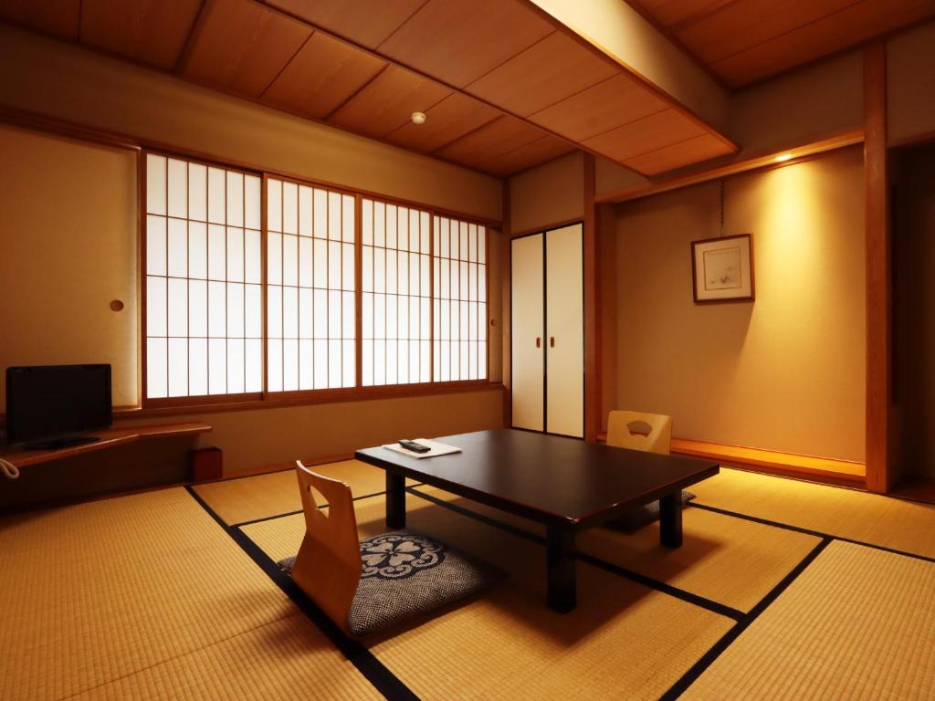 Nishiki no Yu Jimotoya ryokan Nagano Matsumoto 1