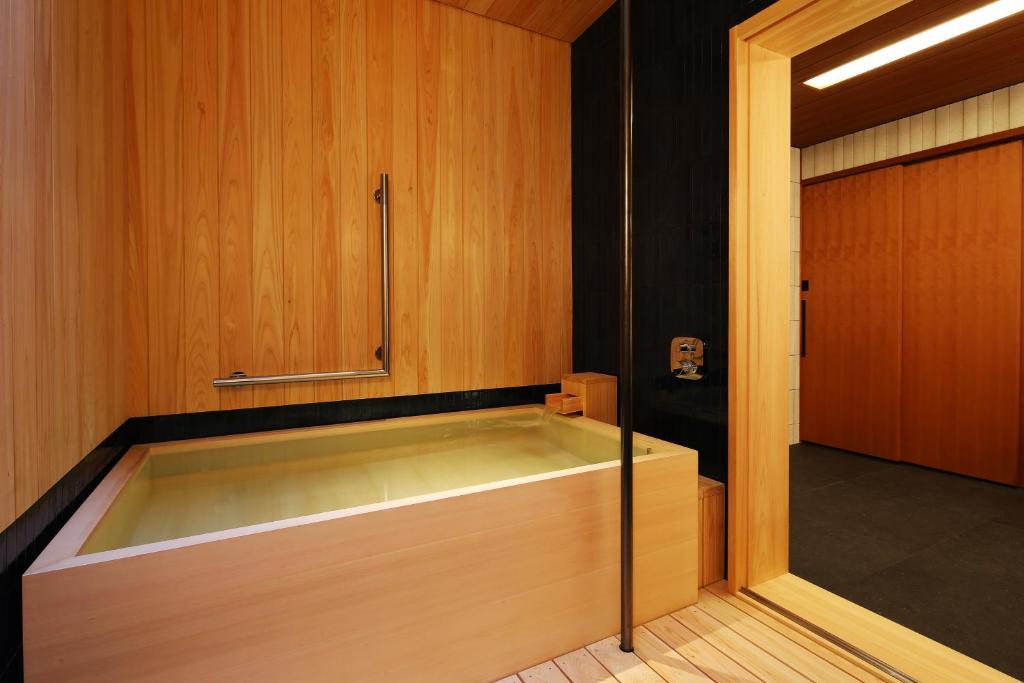 Nishimuraya Honkan ryokan Hyogo Toyooka 4