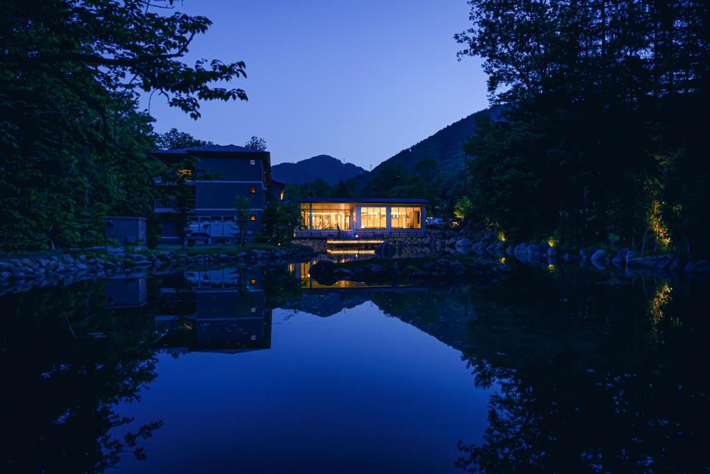 Okujozankei Onsen Kasho Gyoen ryokan Hokkaido Jozankei