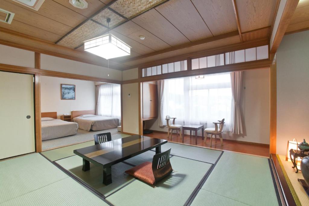 Onsen Hotel Nakahara Bessou Nonsmoking Earthquake retrofit ryokan Kagoshima Kagoshima 1