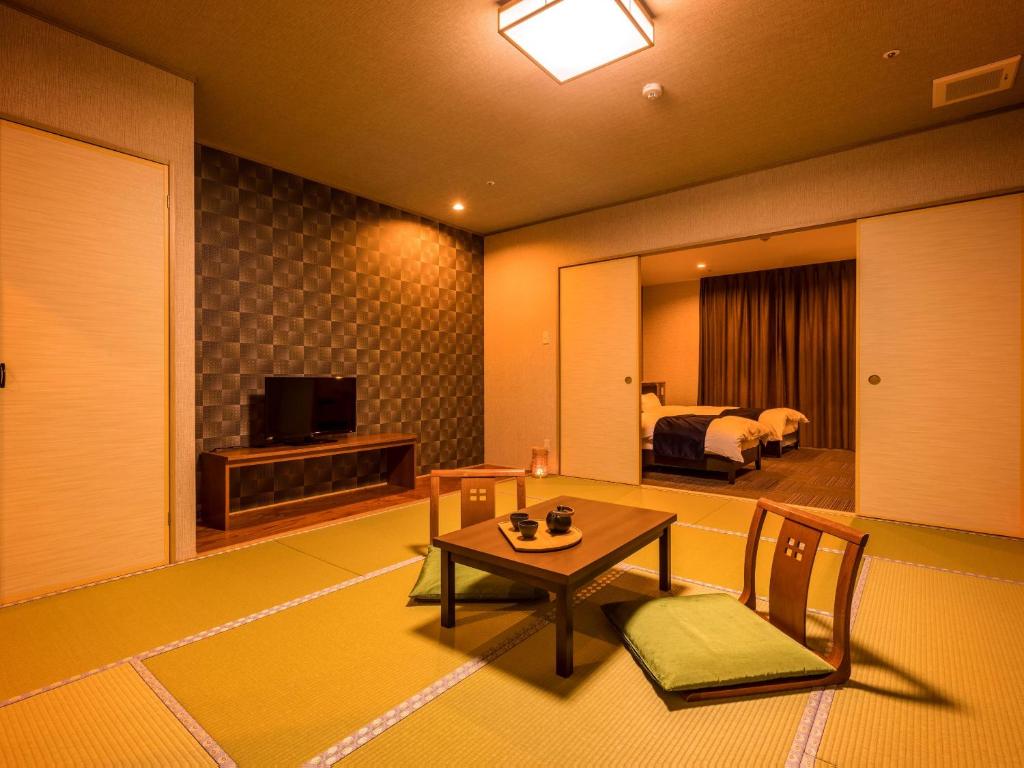 Ooedo Onsen Monogatari Enakyo ryokan Gifu Ena 4