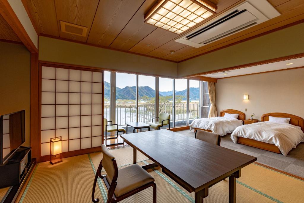 Oyado Seri ryokan Hyogo Toyooka 1