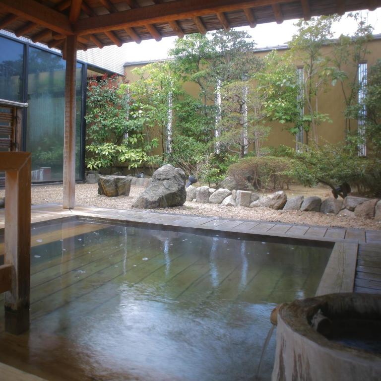 Ryokan Yukeikohan Suitenkaku ryokan Shimane Matsue 3