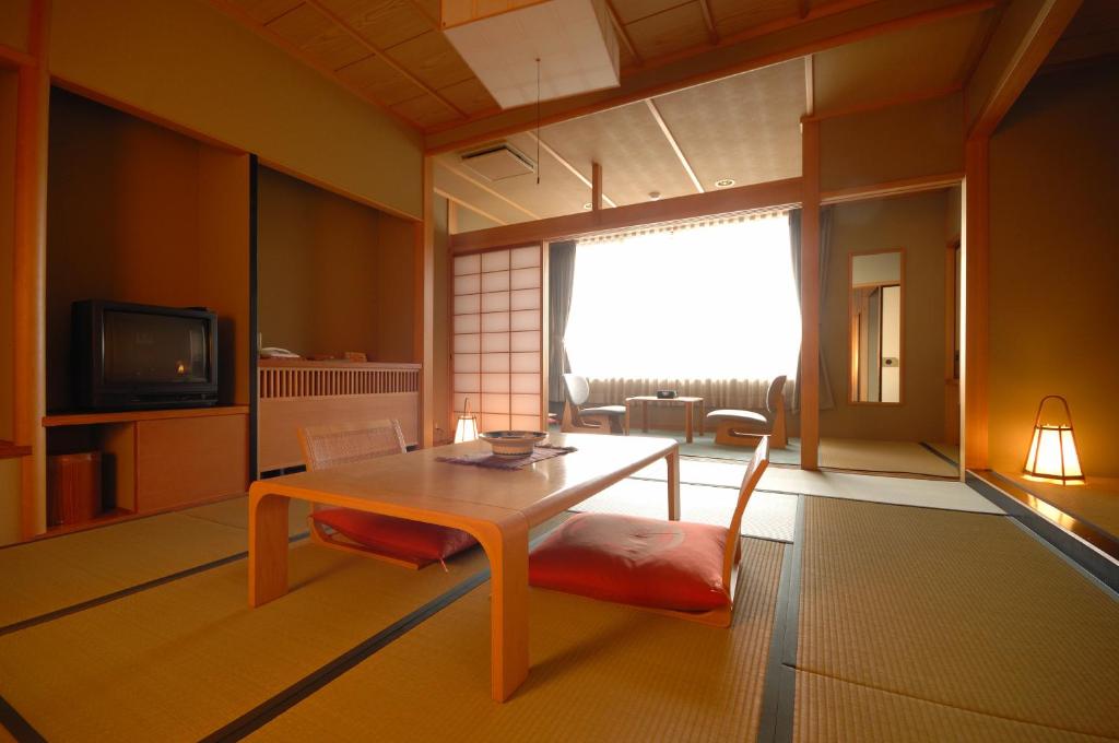 Sakaeya Hotel ryokan Yamagata Tendo