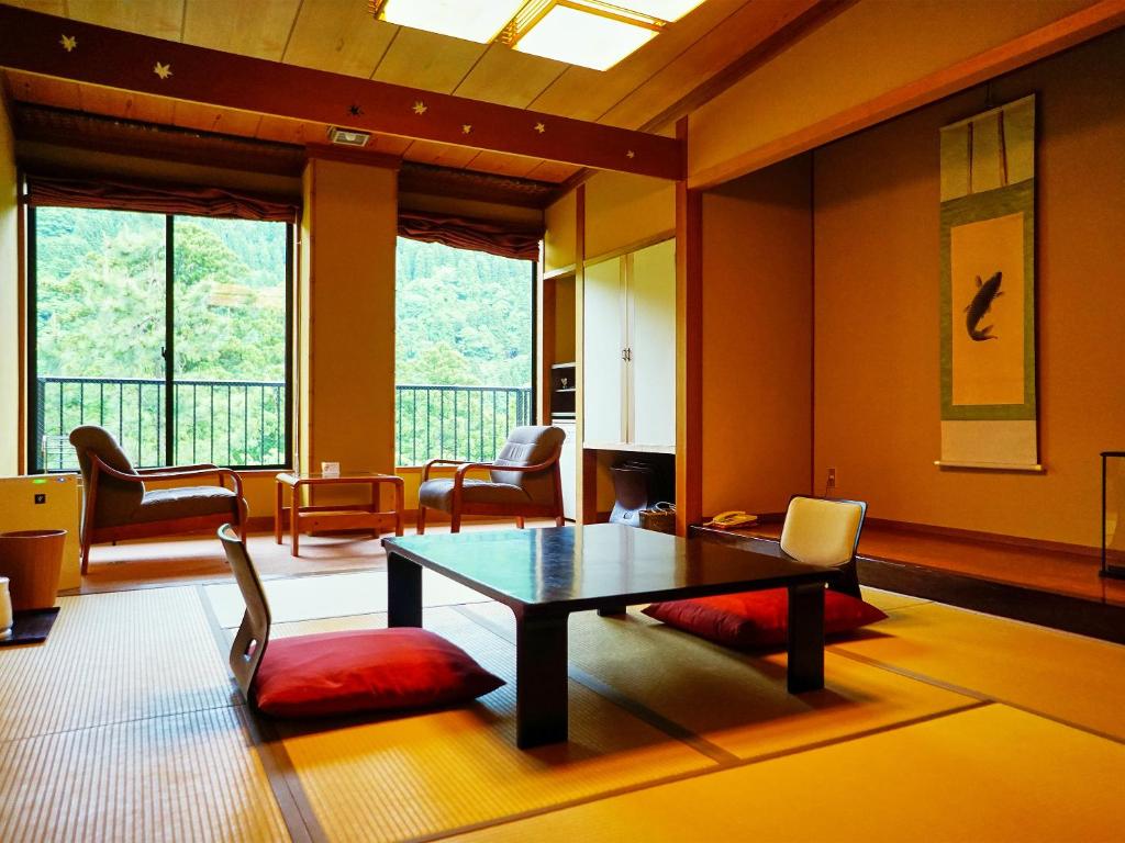 Sanrakuen ryokan Toyama Tonami 2