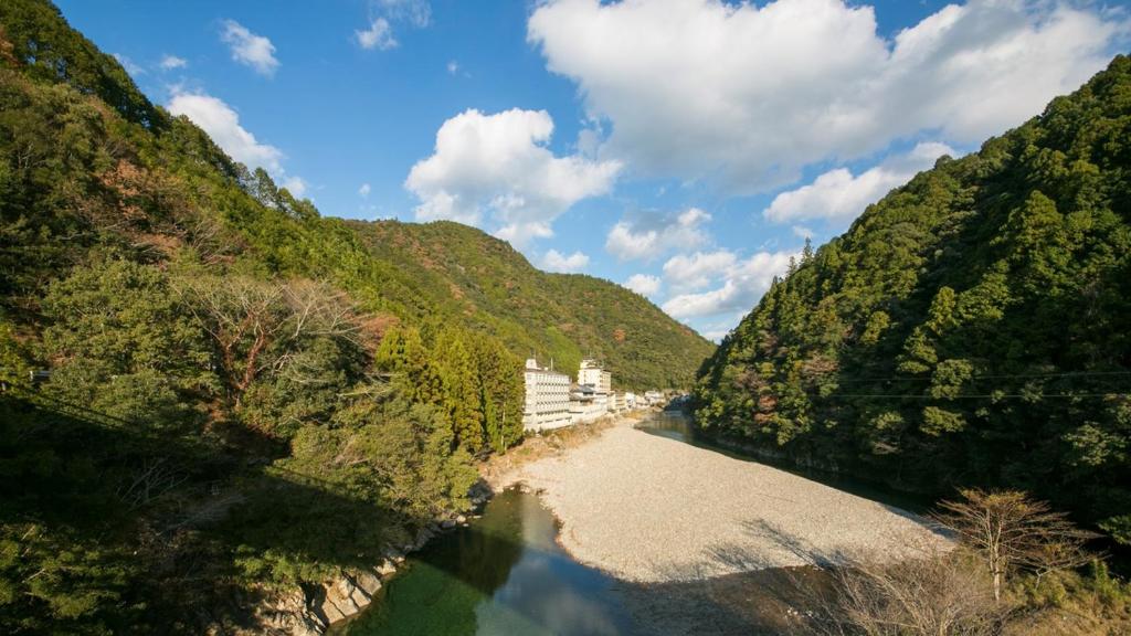 Sansuikan Kawayu Matsuya ryokan Wakayama Hongu 1