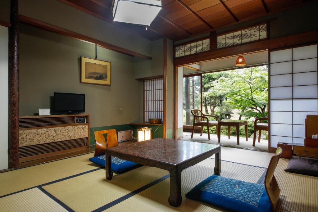 Seikiro Ryokan Historical Museum Hotel ryokan Kyoto Miyazu 3