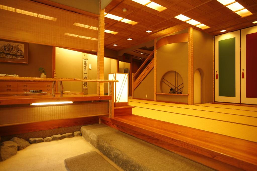 Sennennoyu Koman ryokan Hyogo Toyooka 3