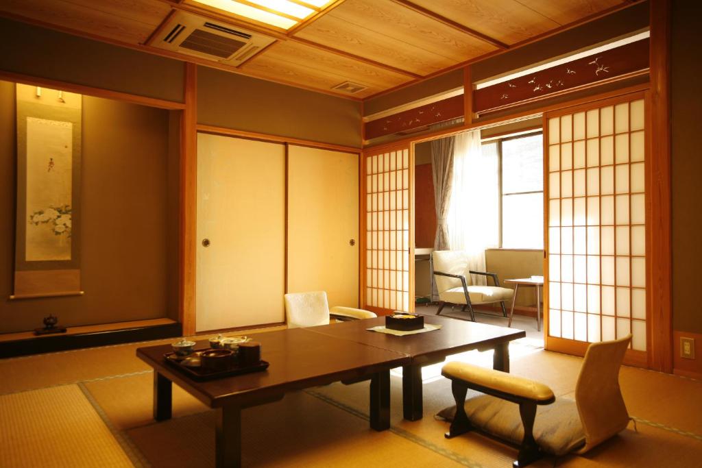 Sennennoyu Koman ryokan Hyogo Toyooka 4