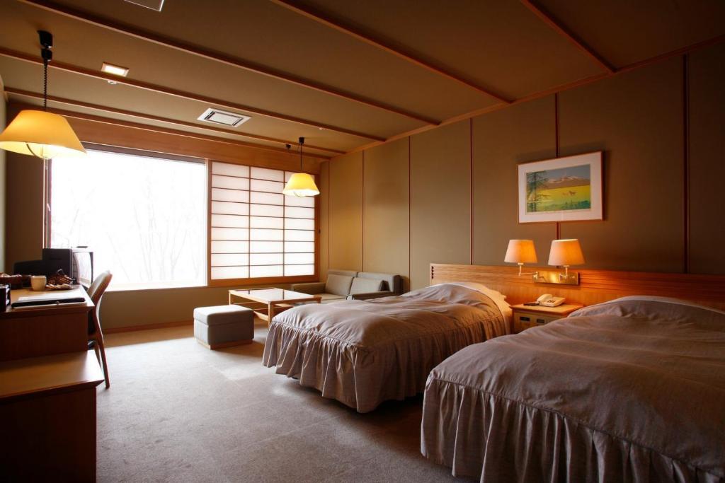 Shikotsuko Daiichi Hotel Suizantei ryokan Hokkaido Chitose 1