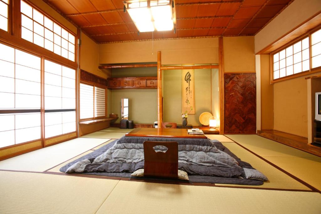 Shimizu Ryokan ryokan Oita Yufu 2