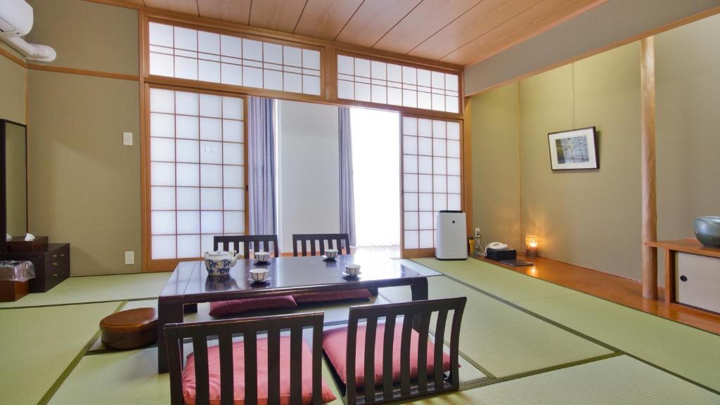 Shionomaru ryokan Ehime Imabari 3