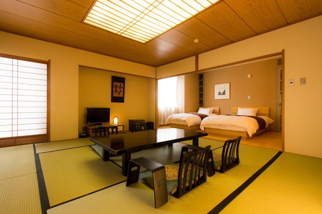 Shiragiku ryokan Oita Beppu 1