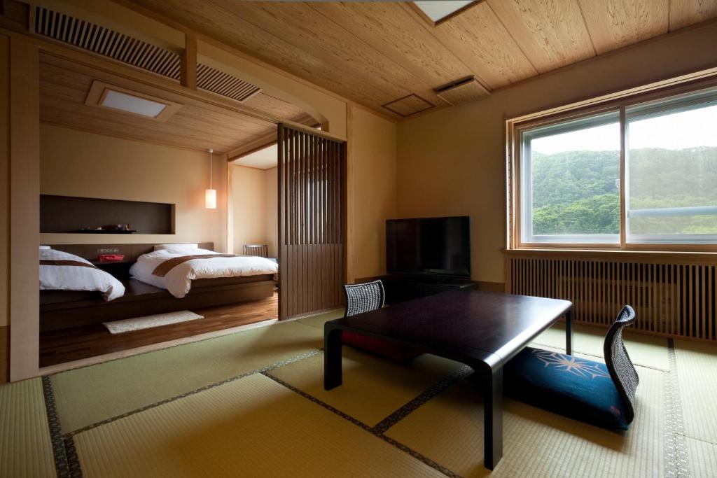 Shogetsu Grand Hotel ryokan Hokkaido Jozankei 1